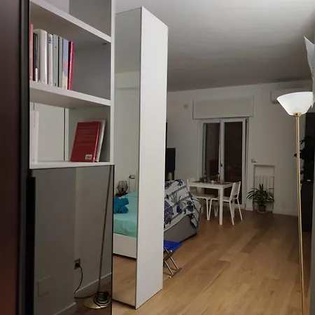 Baribespokehouse Bari